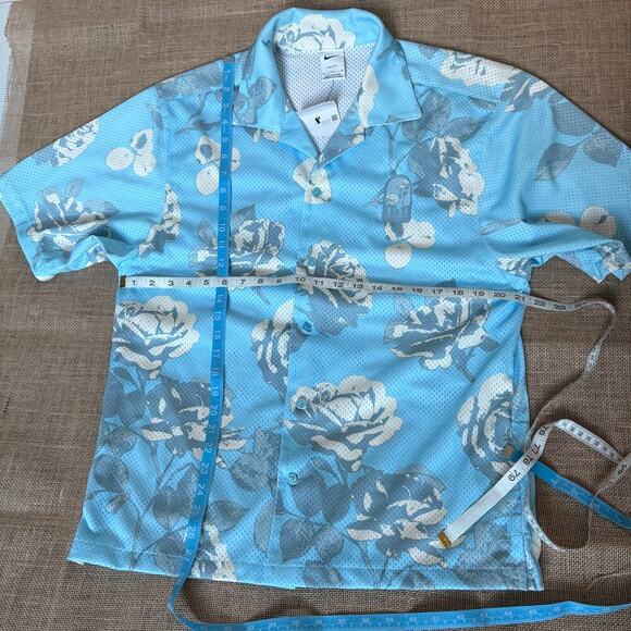 Nike Rose City Mesh ButtonUp Shirt Dri-Fit Floral Medium Blue FJ1650-499 NWT - Picture 2 of 7